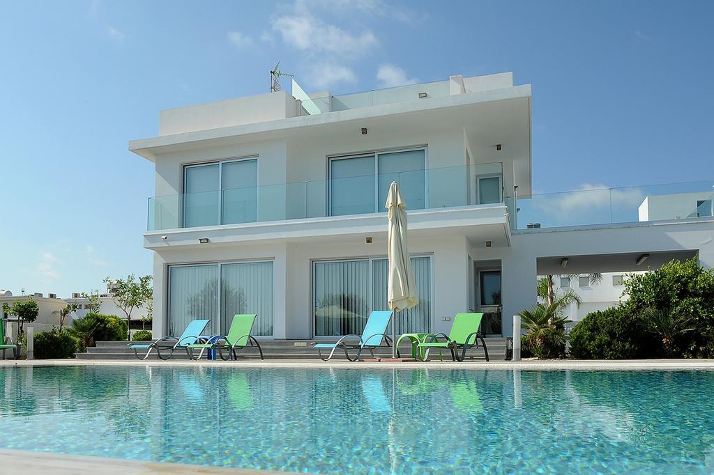 Villa Kalypso Agia Napa Buitenkant foto