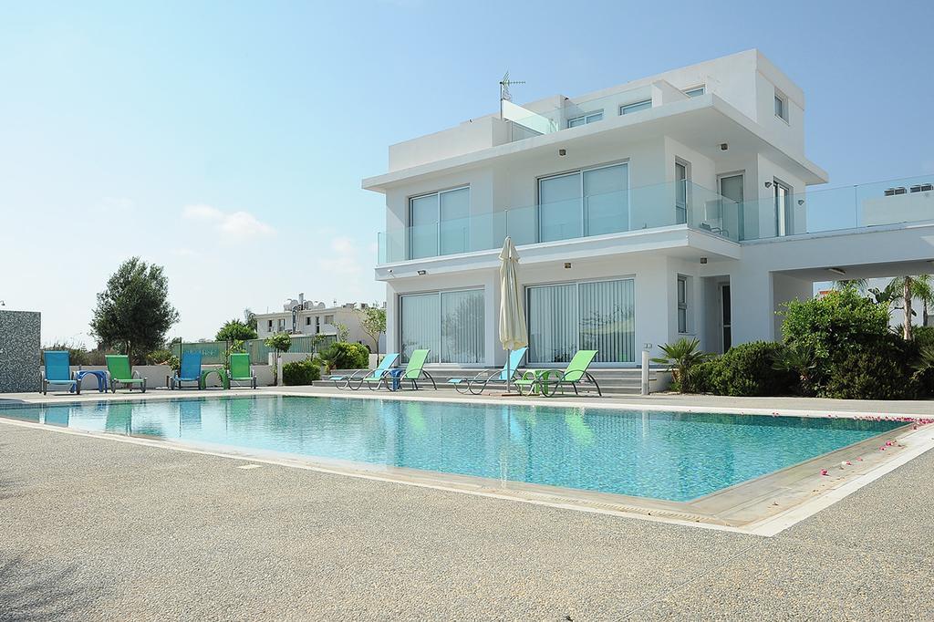 Villa Kalypso Agia Napa Buitenkant foto